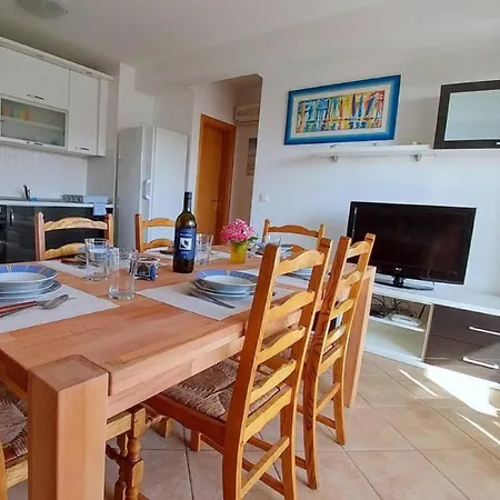 Ennio - Free Parking Apartment *