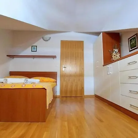 Apartment Ennio - Free Parking