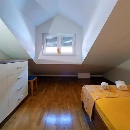 Ennio - Free Parking Apartment